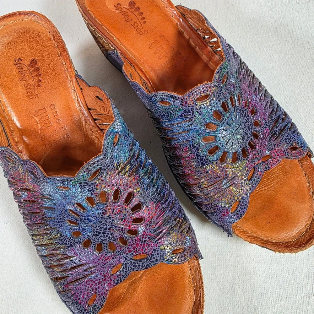 Spring Step Purple Iridescent Leather Womens 38 Wedge Slide Sandals Laser Cut